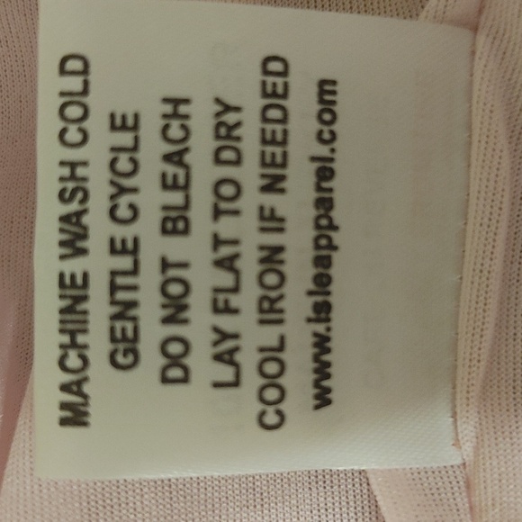 🛳️ Isle Top - Picture 14 of 16